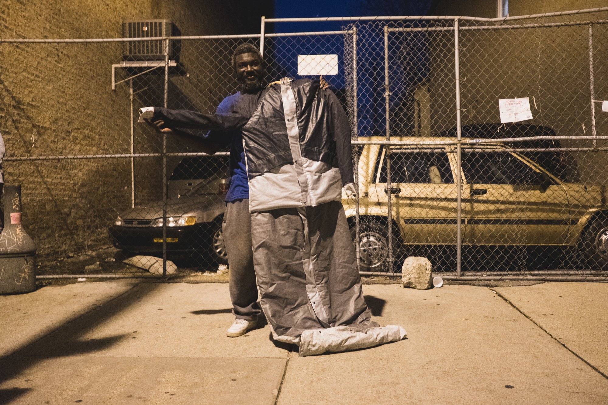 Photo Sheltersuit: Sheltersuits handed out to homeless people in New York.