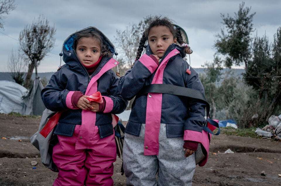 kinderen in vluchtelingenkamp op Lesbos.